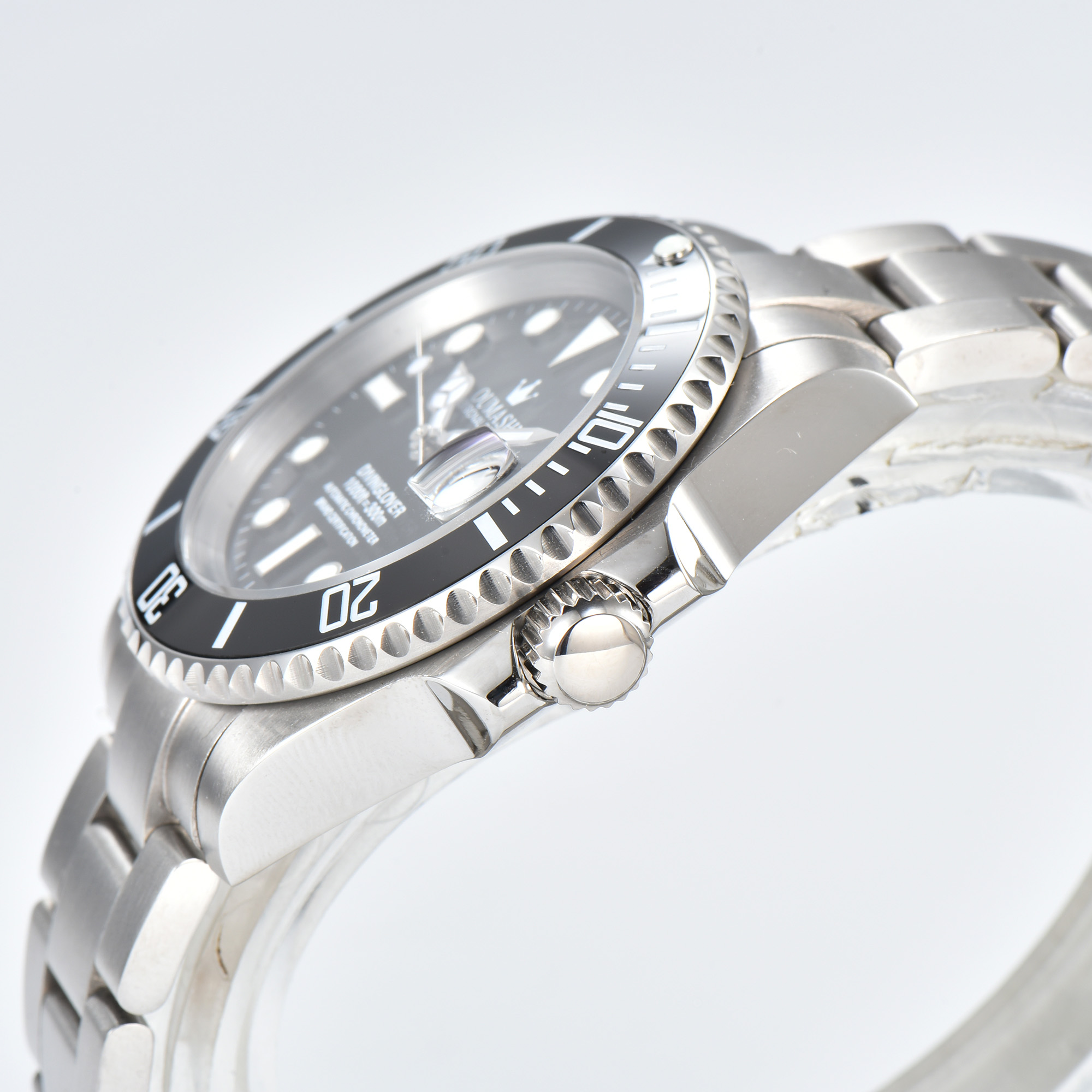 40mm watch Automatic mechanica - Stainless Bracelet Diver 评论和价格